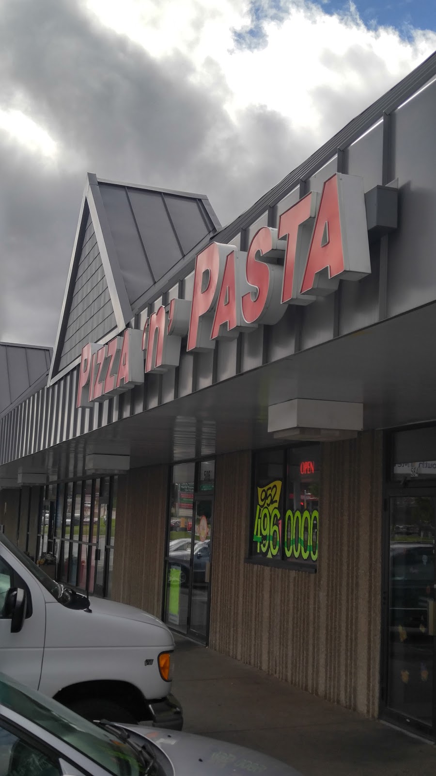 Pizza N Pasta | 584 Marschall Rd, Shakopee, MN 55379, USA | Phone: (952) 496-0000