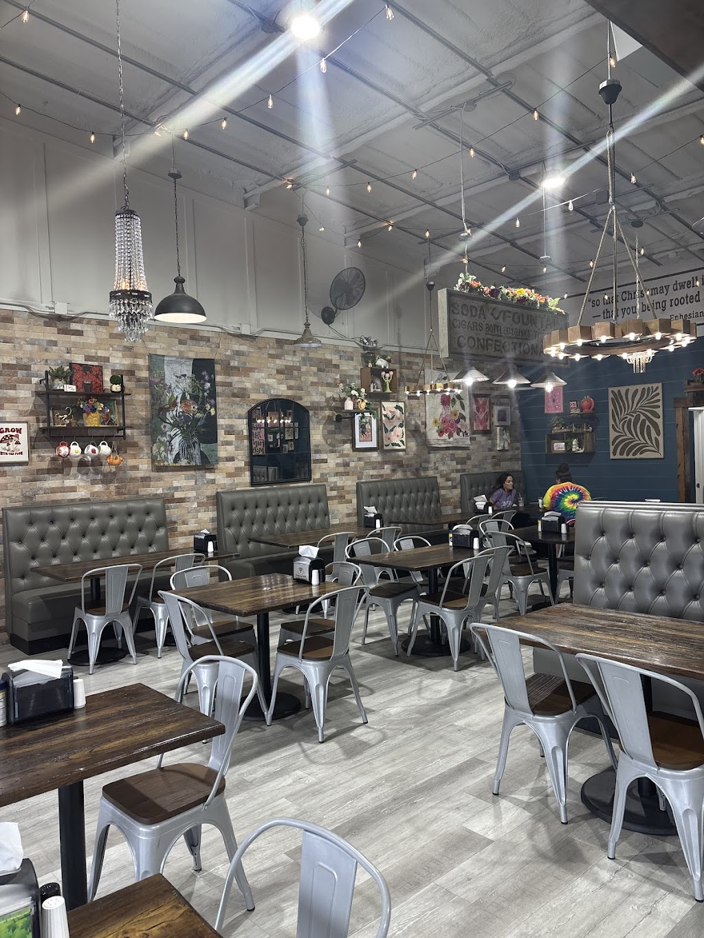 Daily Bread & Brew | 1207 NE Big Bend Trail, Glen Rose, TX 76043, USA | Phone: (254) 269-0344