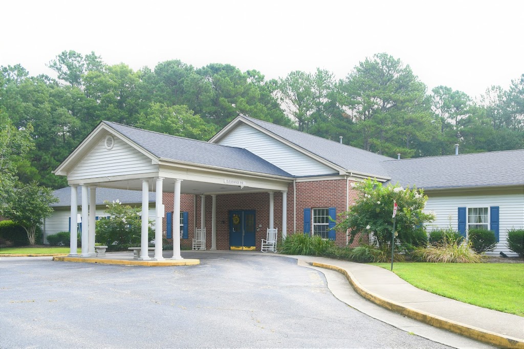 Spring Oak Assisted Living of Petersburg | 590 Flank Rd, Petersburg, VA 23805 | Phone: (804) 861-6977