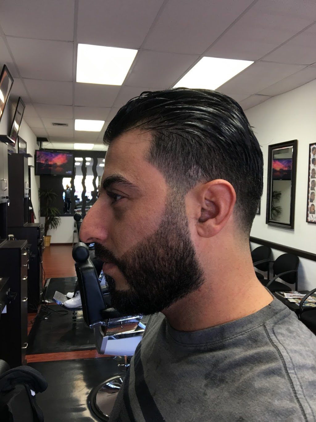 Popular Cuts Barber Shop | 1460 N Scottsdale Rd, Tempe, AZ 85281, USA | Phone: (602) 586-8782