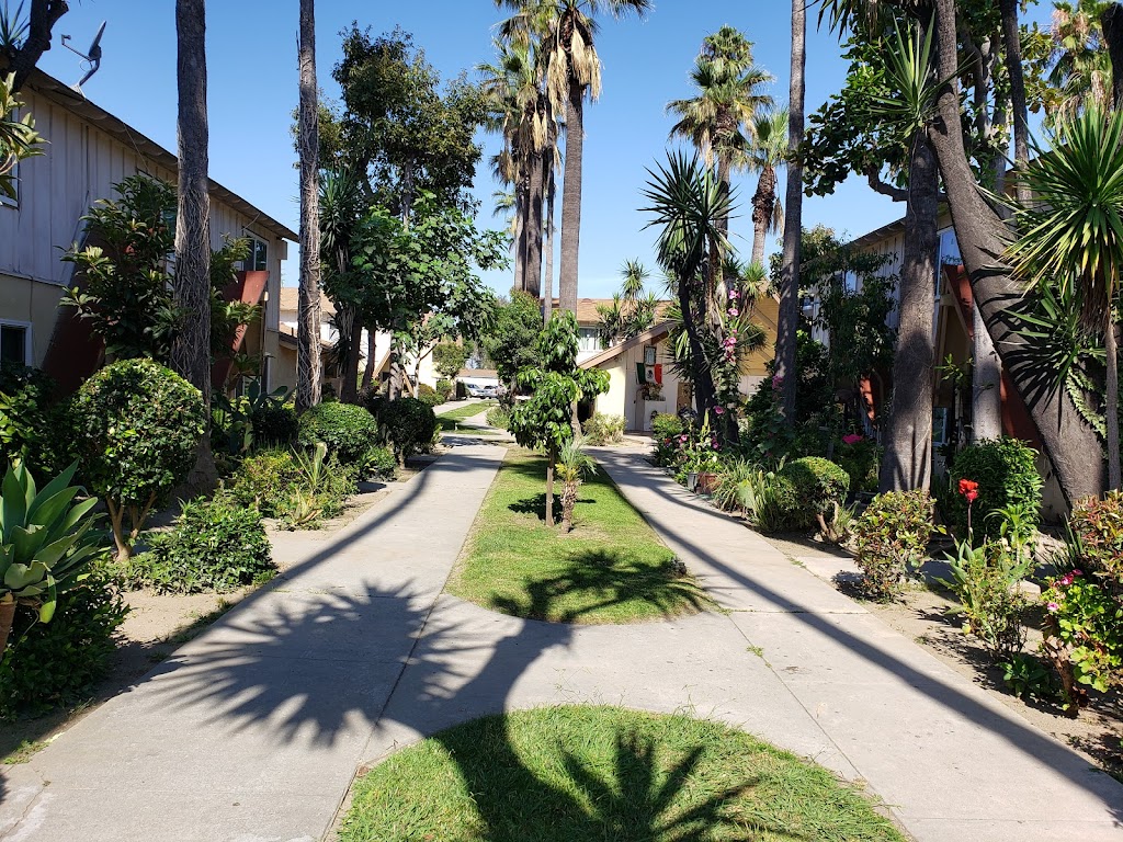 Pacific Palms Apartments | 15351 Woodruff Pl, Bellflower, CA 90706, USA | Phone: (213) 716-4416