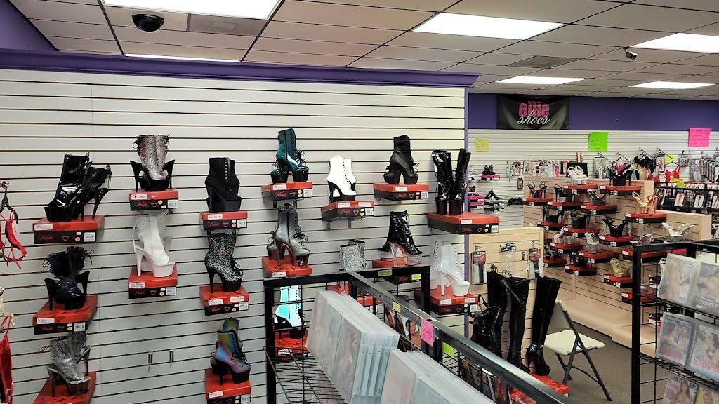 Adult Factory Outlet Of Largo | 14100 66th St N, Largo, FL 33771, USA | Phone: (727) 536-5595