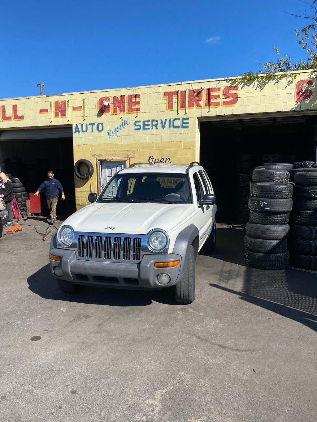 All-N-One New & Used Tires | 7263 Dixie Hwy, Louisville, KY 40258, USA | Phone: (502) 935-6761