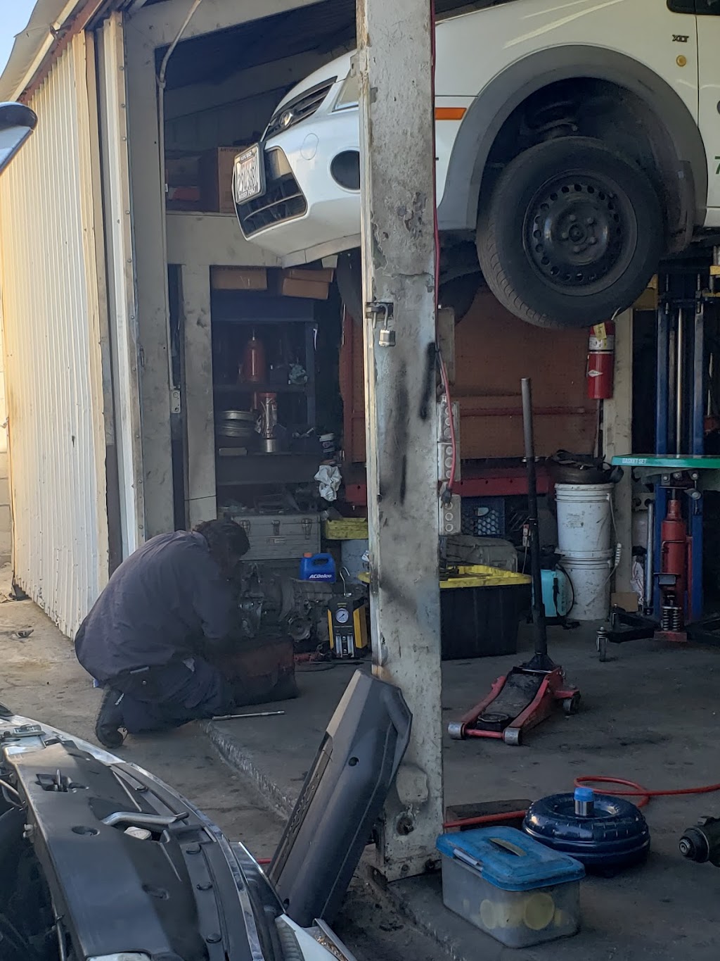 Carlos auto repair | 2552 S Santa Fe Ave, Vista, CA 92084, USA | Phone: (760) 644-9625