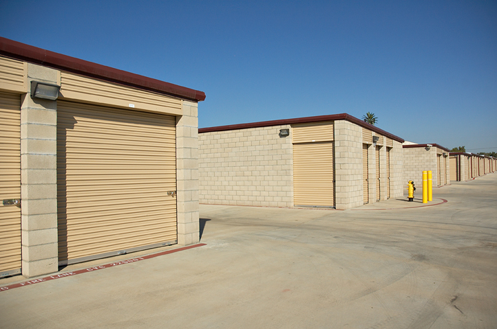 Woodcrest Self Storage | 16935 Van Buren Boulevard, Riverside, CA 92504, USA | Phone: (951) 780-4479