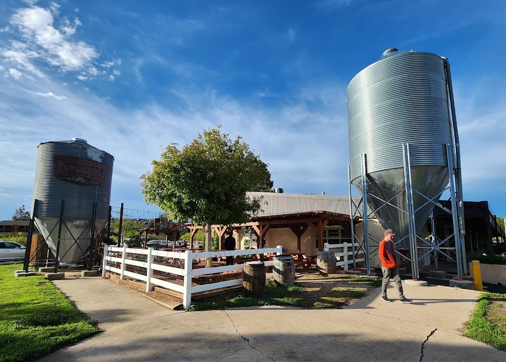 Pikes Peak Brewing Company | 1756 Lake Woodmoor Dr, Monument, CO 80132, USA | Phone: (719) 208-4098