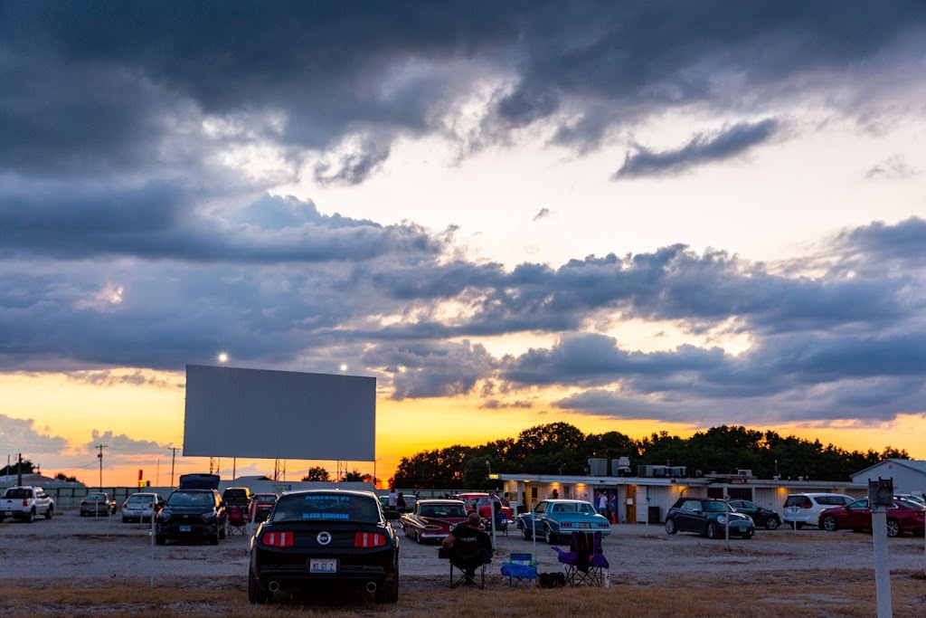 Rt 66 Skyview Drive-In | 1500 Old Rte 66 N, Litchfield, IL 62056, USA | Phone: (217) 324-4451