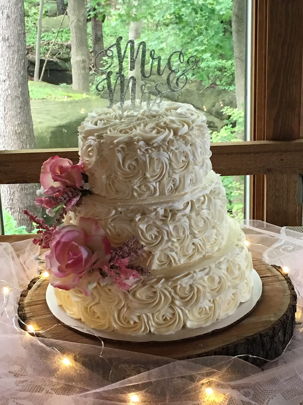 sugar homemade bakery | 38038 Wright St, Willoughby, OH 44094, USA | Phone: (440) 477-0858