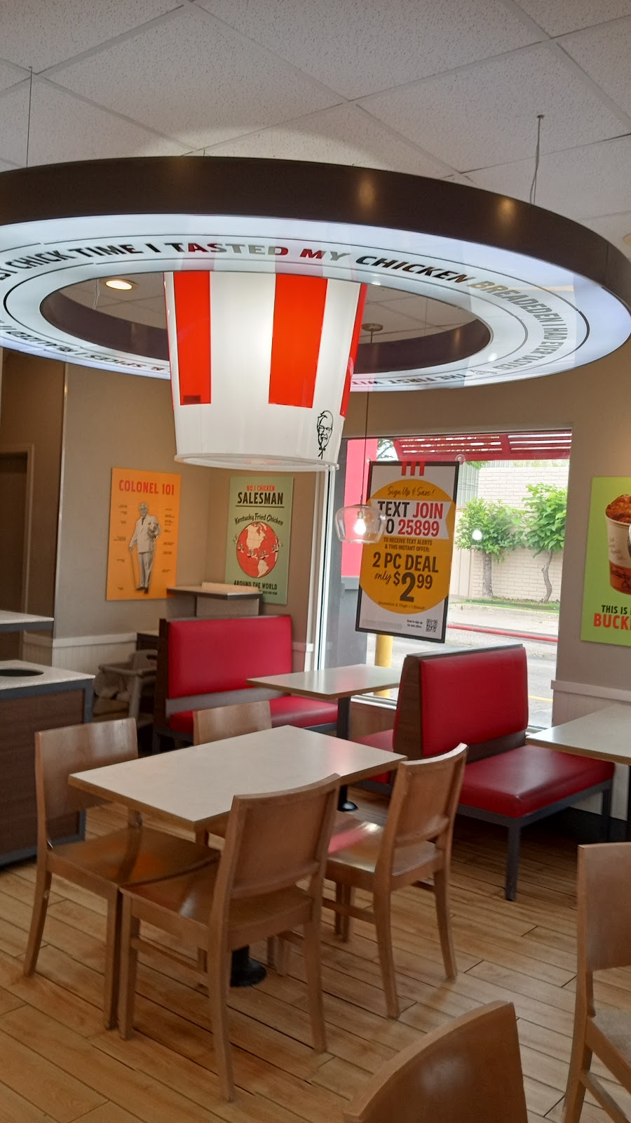 KFC | 6010 Wesley St, Greenville, TX 75402, USA | Phone: (903) 455-0505