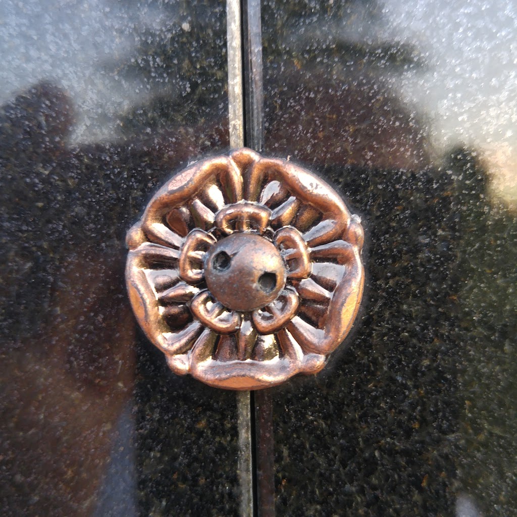 Holy Cross Catholic Cemetery, Inc. | 11539 National Rd SW, Etna, OH 43018, USA | Phone: (740) 927-4442