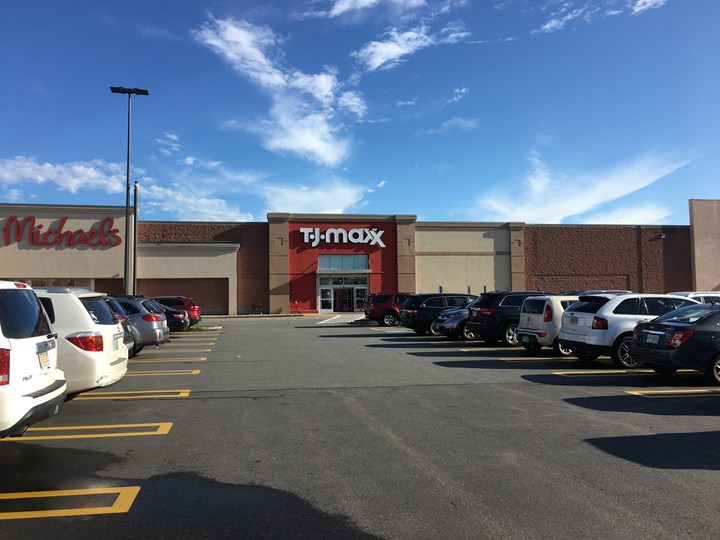 T.J. Maxx | 268 Daniel Webster Hwy, Nashua, NH 03060, USA | Phone: (603) 888-5962