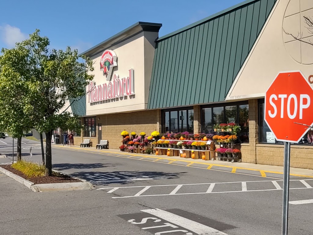 Hannaford | 115 Hannaford Plaza, Amsterdam, NY 12010, USA | Phone: (518) 843-5854