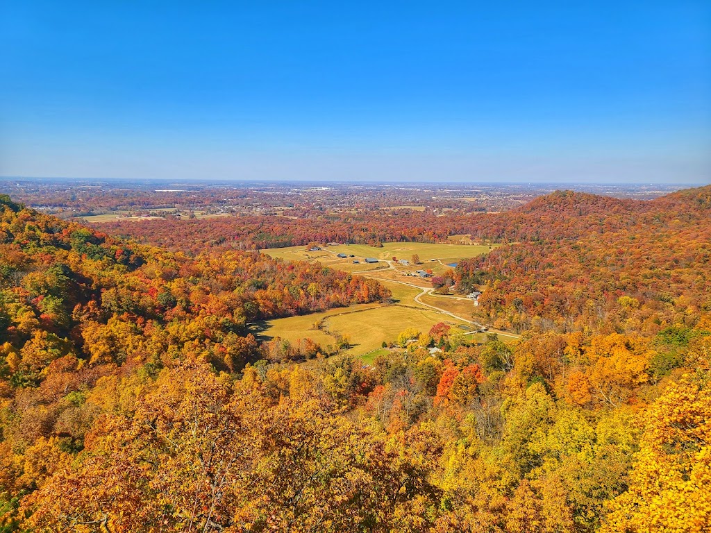 Indian Fort Mountain Hiking Trail Parking | 2047 Big Hill Rd, Berea, KY 40403, USA | Phone: (859) 756-3315