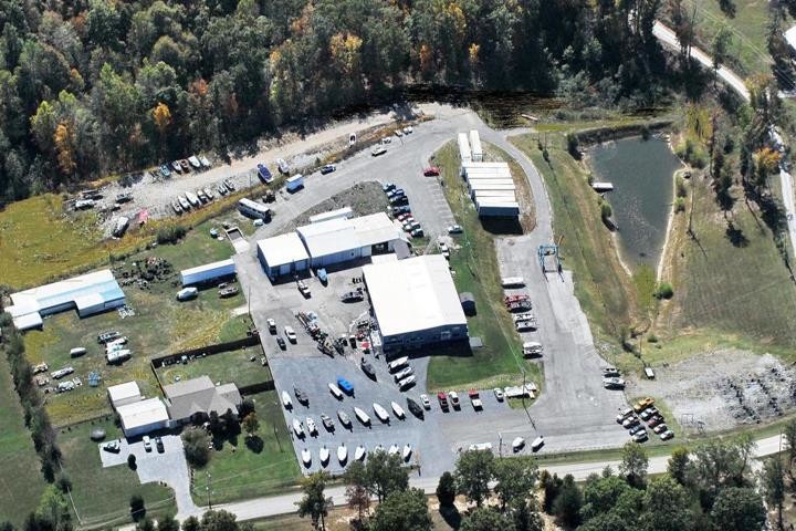 C & O Marine | 1183 Petty Rd, White Bluff, TN 37187, USA | Phone: (615) 797-4760