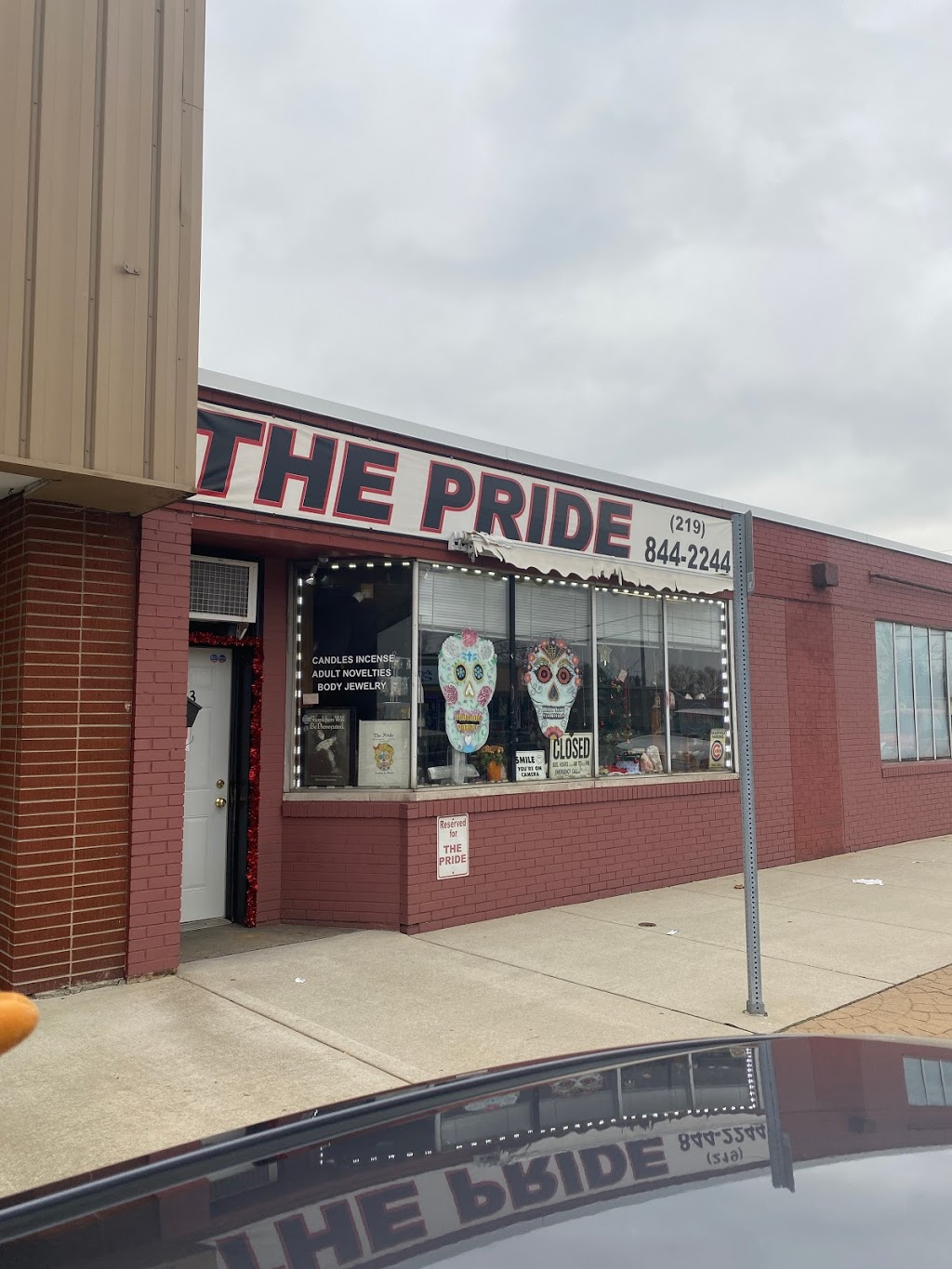 Earthly Pride | 6824 Indianapolis Blvd, Hammond, IN 46324, USA | Phone: (219) 803-0236