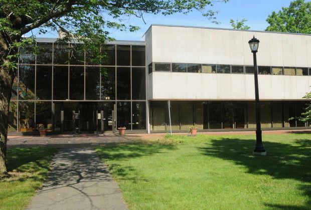 North Attleboro Town Hall | 43 S Washington St, North Attleborough, MA 02760, USA | Phone: (508) 699-0100