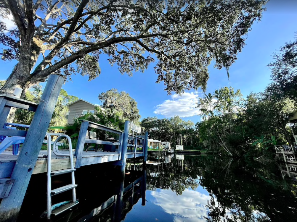 Rogers Park Retreat Vacation Home | 7180 Shoal Line Blvd, Spring Hill, FL 34607, USA | Phone: (727) 221-4371