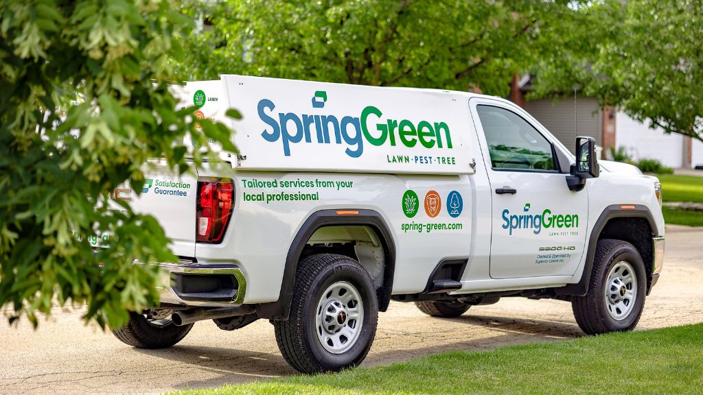 Spring Green | 4520 Central School Rd Suite B, St Charles, MO 63304, USA | Phone: (636) 352-2877