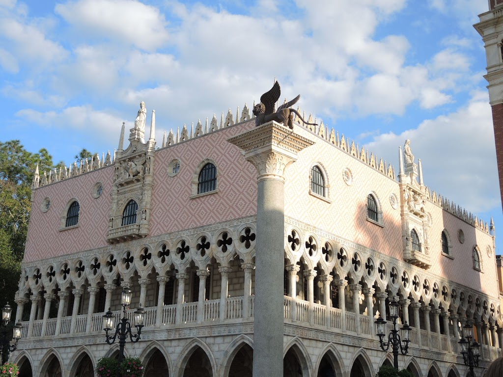 La Gemma Elegante (The Elegant Gem) | Epcot Center Dr, Bay Lake, FL, USA | Phone: (407) 939-5277