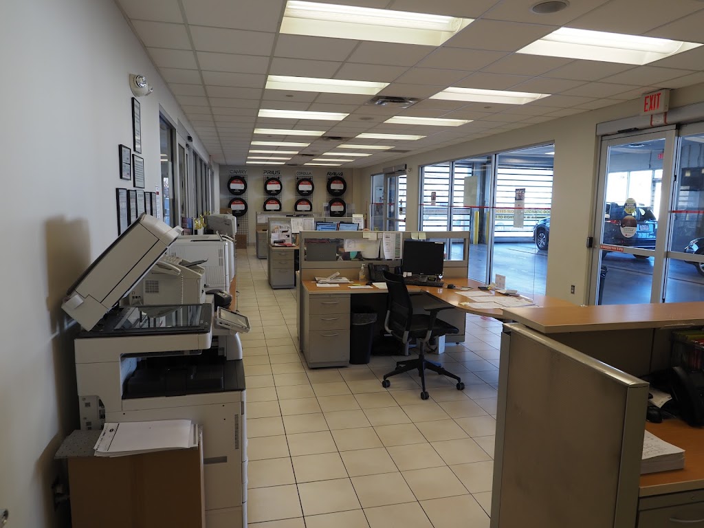 Toyota City Service Center | 700 Waverly Ave, Mamaroneck, NY 10543, USA | Phone: (914) 677-2854