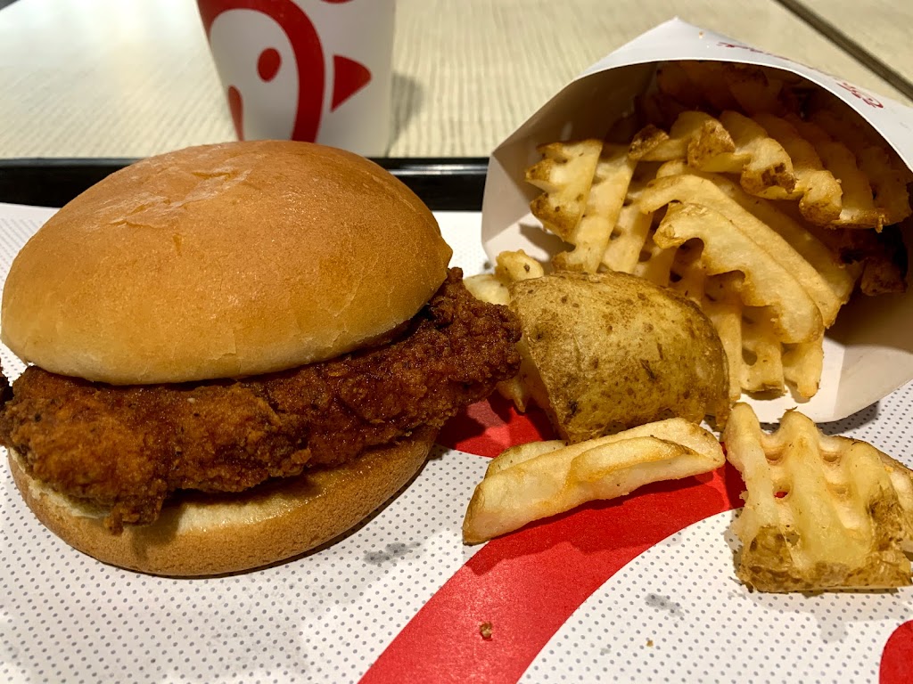 Chick-fil-A | 6201 W Eldorado Pkwy, McKinney, TX 75070, USA | Phone: (972) 369-0770