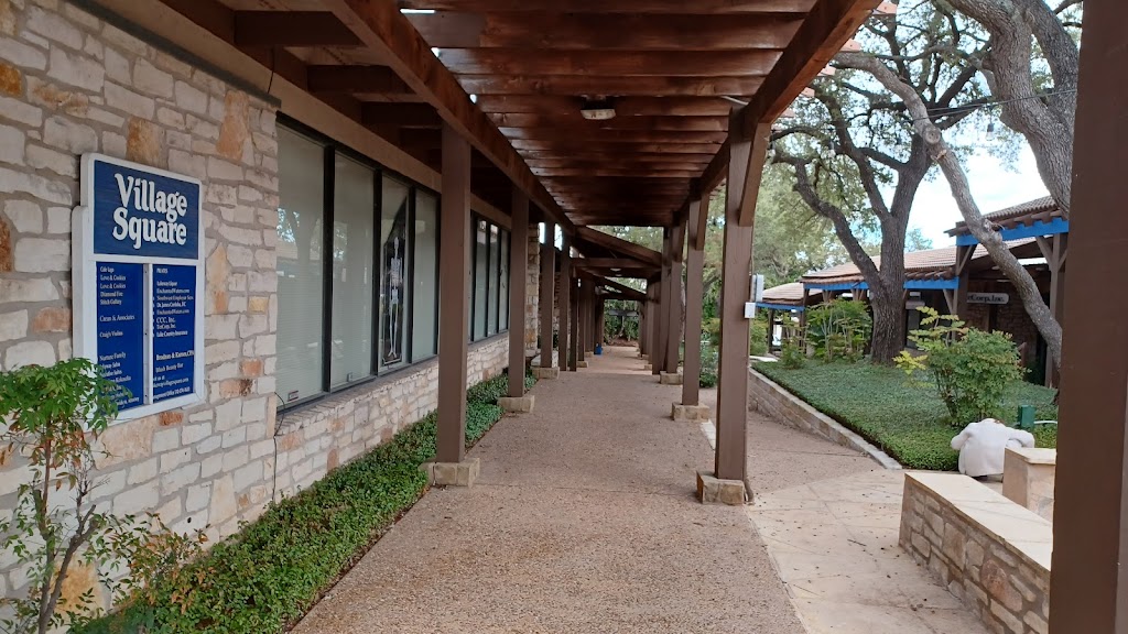 Lakeway Village Square | 1200 Lakeway Dr, Lakeway, TX 78734, USA | Phone: (512) 374-1633