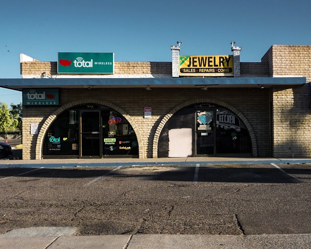 Lucky Gold And Silver Jewelry Exchange | 3433 W Northern Ave, Phoenix, AZ 85051, USA | Phone: (602) 488-4929