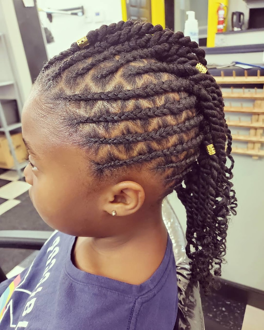 Braids & Fades Hair Salon, LLC | 7211 N Lindbergh Blvd B, Hazelwood, MO 63042, USA | Phone: (314) 699-4626