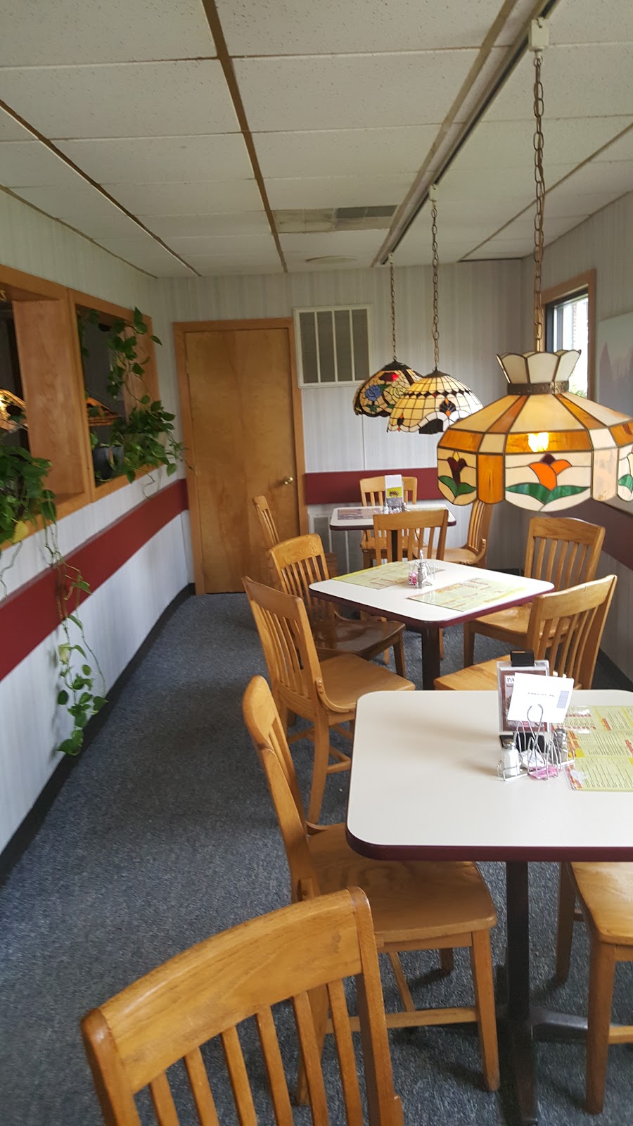 Pizza King | 110 W Harris St, Eaton, IN 47338, USA | Phone: (765) 396-9568