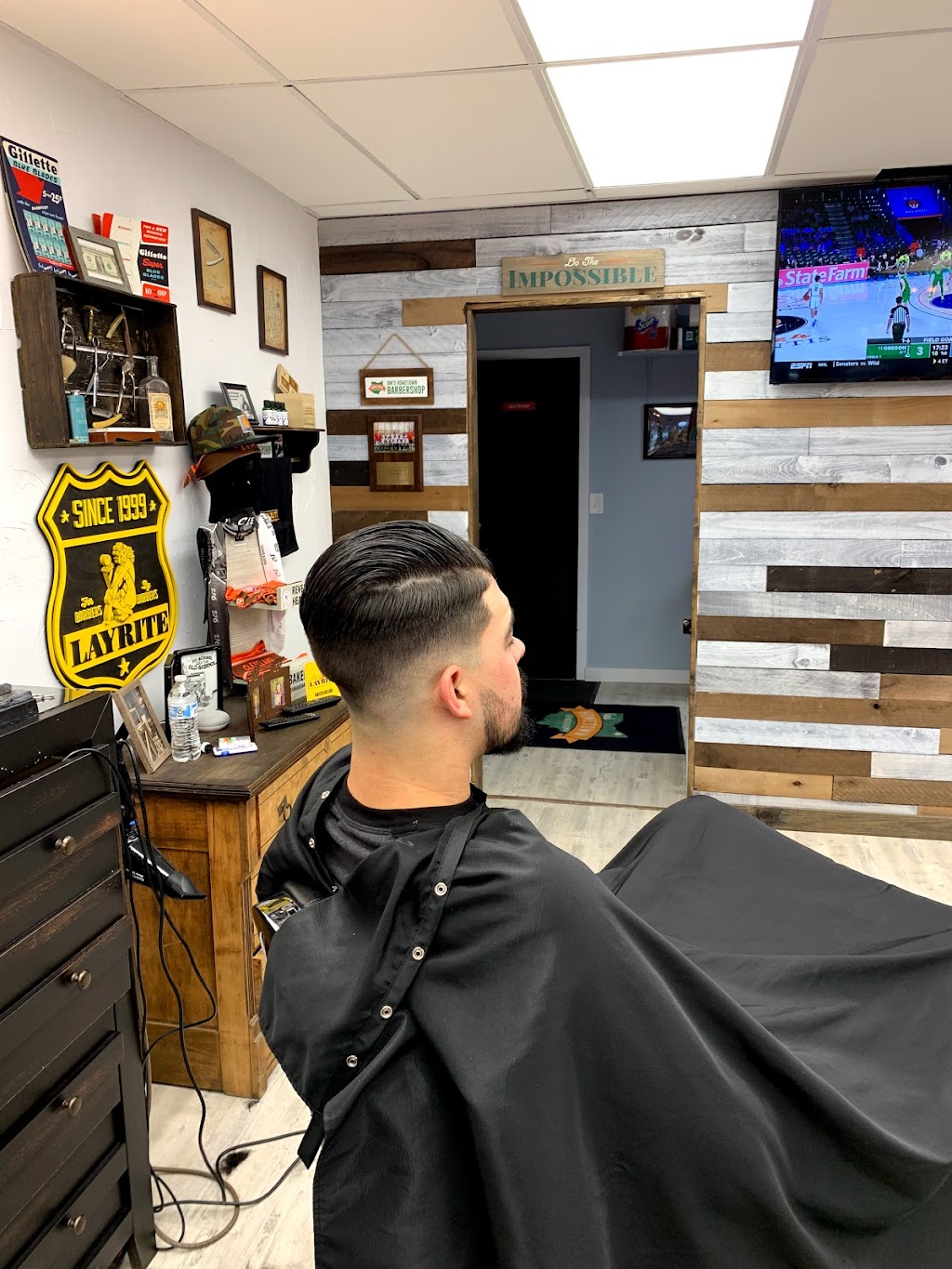 Ian’s Hometown Barbershop | 9097 Mentor Ave, Mentor, OH 44060, USA | Phone: (440) 477-8241