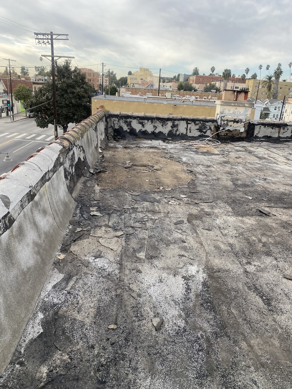 A quality roofing | 1327 S Washington Ave St, Compton, CA 90221, USA | Phone: (310) 806-5338