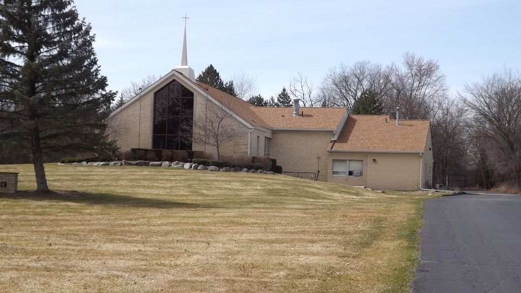 Pine Hill Congregational Church - church  | Photo 2 of 10 | Address: 4160 Middlebelt Rd, West Bloomfield Township, MI 48323, USA | Phone: (248) 626-2737