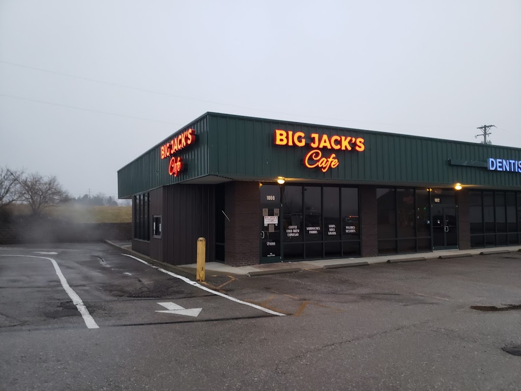 Big Jacks Cafe | 1008 Eagle Lake Dr, Lawrenceburg, KY 40342, USA | Phone: (502) 353-4421