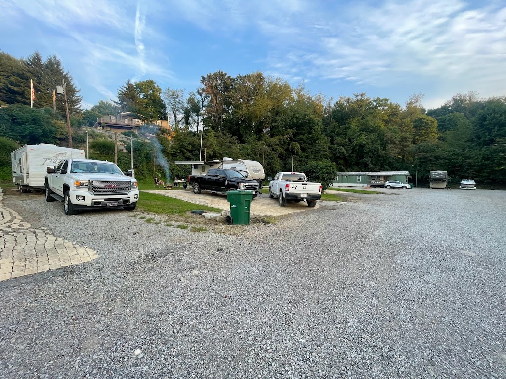 Jasmine Court RV Park | 10 Jasmine Ct, Chester, WV 26034, USA | Phone: (330) 386-0875