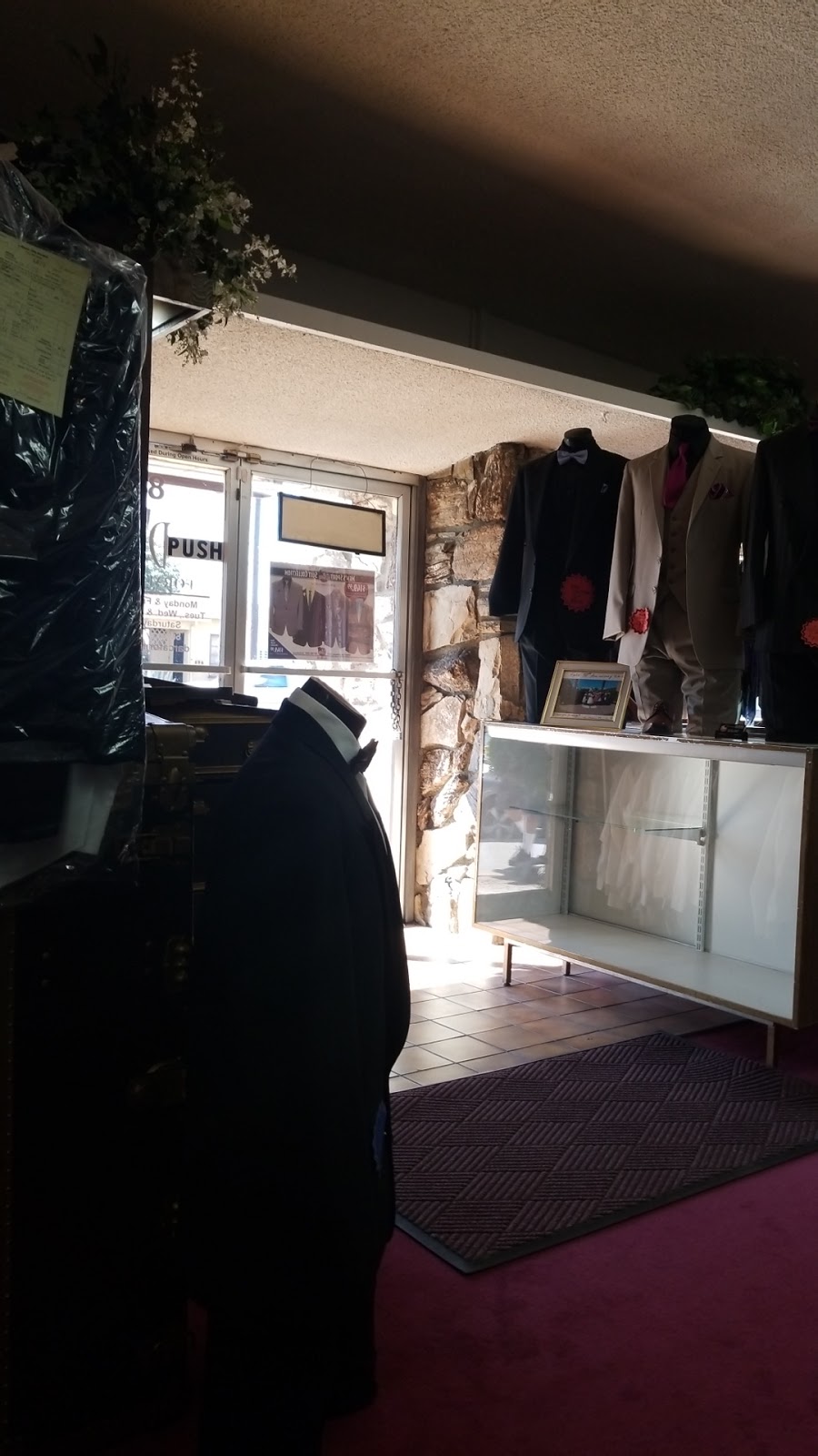 D’Arca Formal Wear | 889 N D St, San Bernardino, CA 92401, USA | Phone: (909) 888-6848