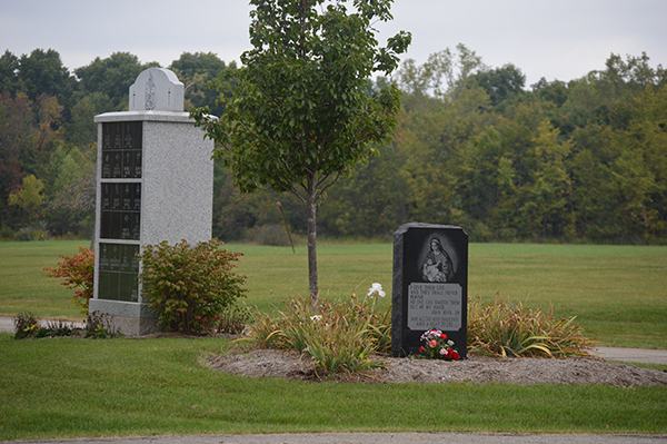 Resurrection Cemetery | 6303 Center Rd, Valley City, OH 44280, USA | Phone: (216) 641-7575 ext. 9