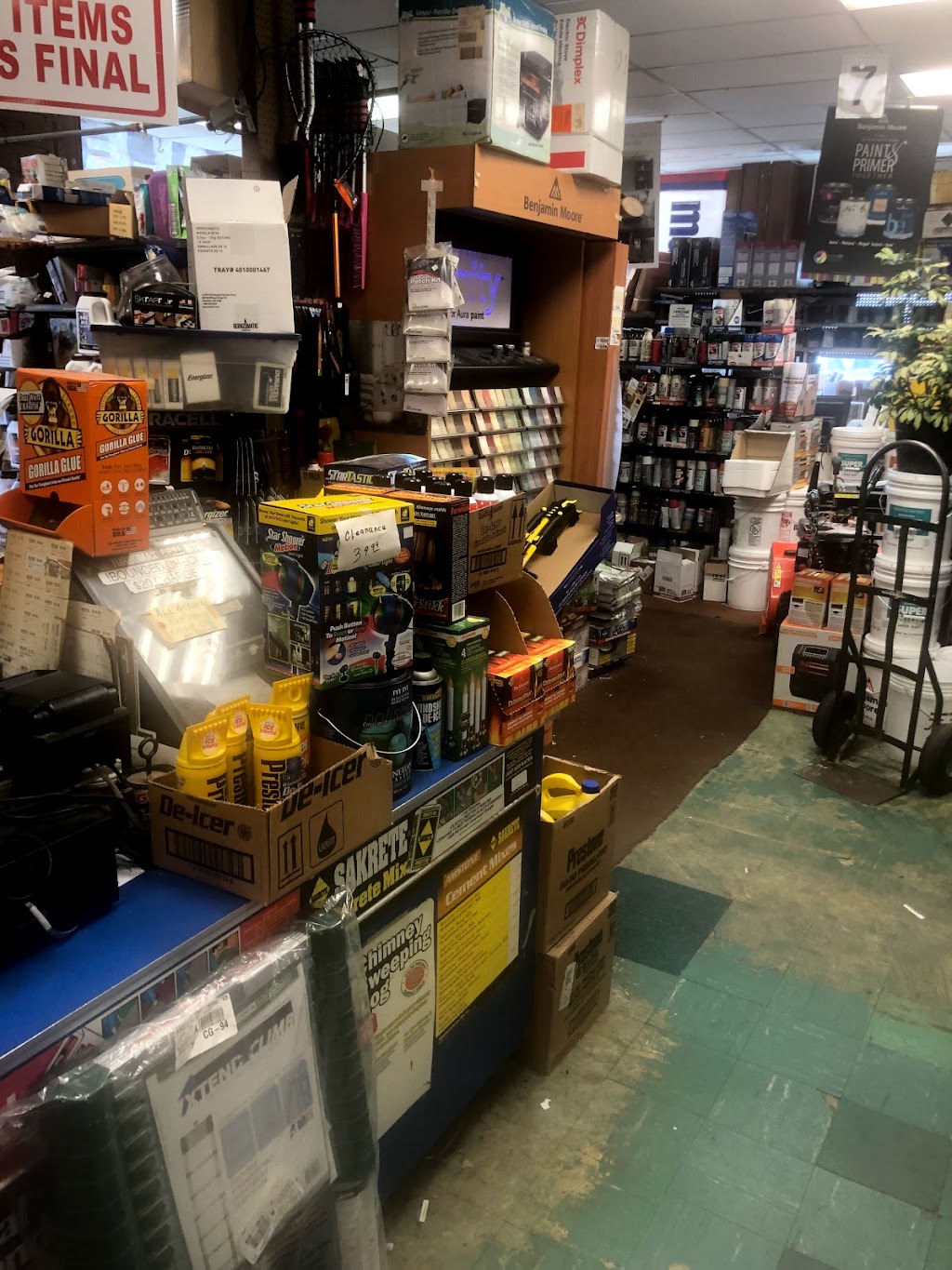 Meadowlands Hardware | 179-189 Hackensack St, East Rutherford, NJ 07073, USA | Phone: (201) 438-4333