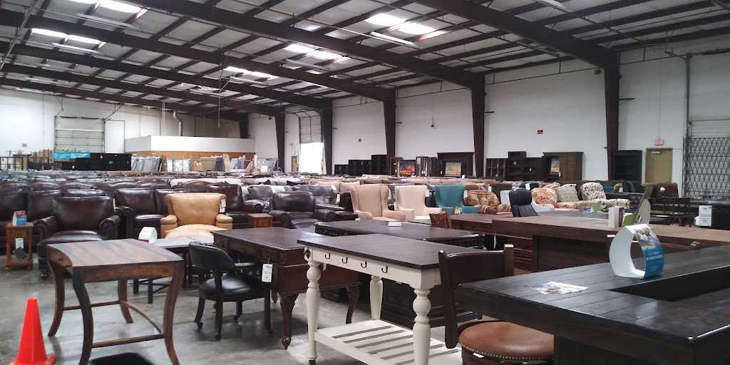 Unclaimed Freight Co. & Liquidation Sales | 9320 South Fwy, Fort Worth, TX 76140, USA | Phone: (817) 568-2683