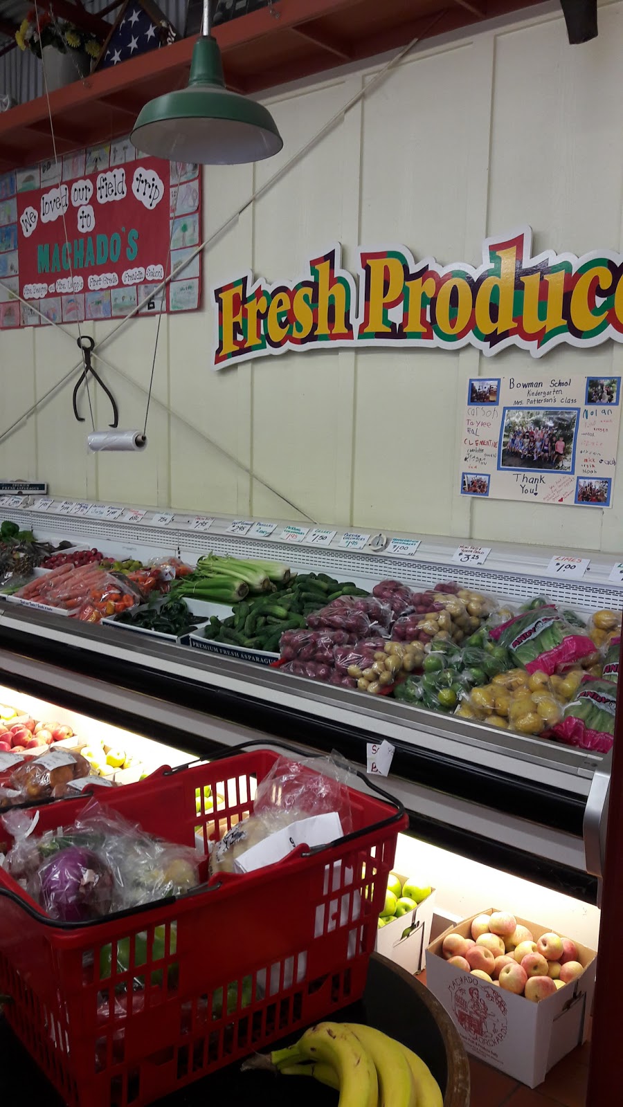 Machado Apple Barn Inc. | 100 Apple Ln, Auburn, CA 95603, USA | Phone: (530) 823-1393