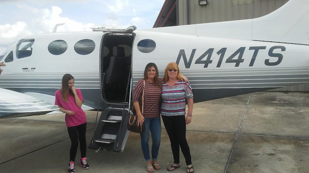 Pierce Aviation | 1101 Judge Leon Ford Dr, Hammond, LA 70401, USA | Phone: (985) 345-3030