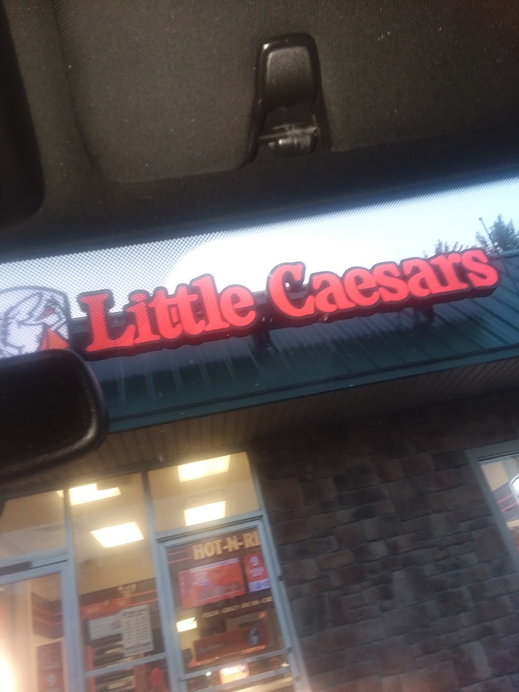 Little Caesars Pizza | 401 Lincoln Hwy E, New Haven, IN 46774 | Phone: (260) 749-1001