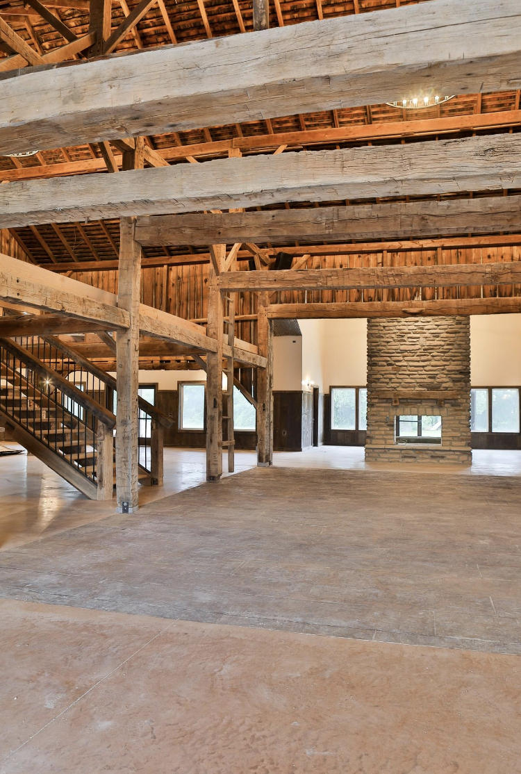 The Old Barns At Dry Run Farms | 20521 Pherson Pike, Williamsport, OH 43164, USA | Phone: (740) 202-9161