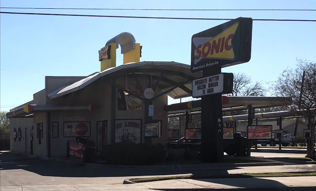 Sonic Drive-In | 830 S Colorado St, Lockhart, TX 78644 | Phone: (512) 398-6240