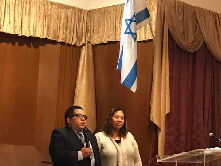 Ministerios La Gloria De Dios En Accion | 639 N Soldano Ave, Azusa, CA 91702, USA | Phone: (626) 392-8702