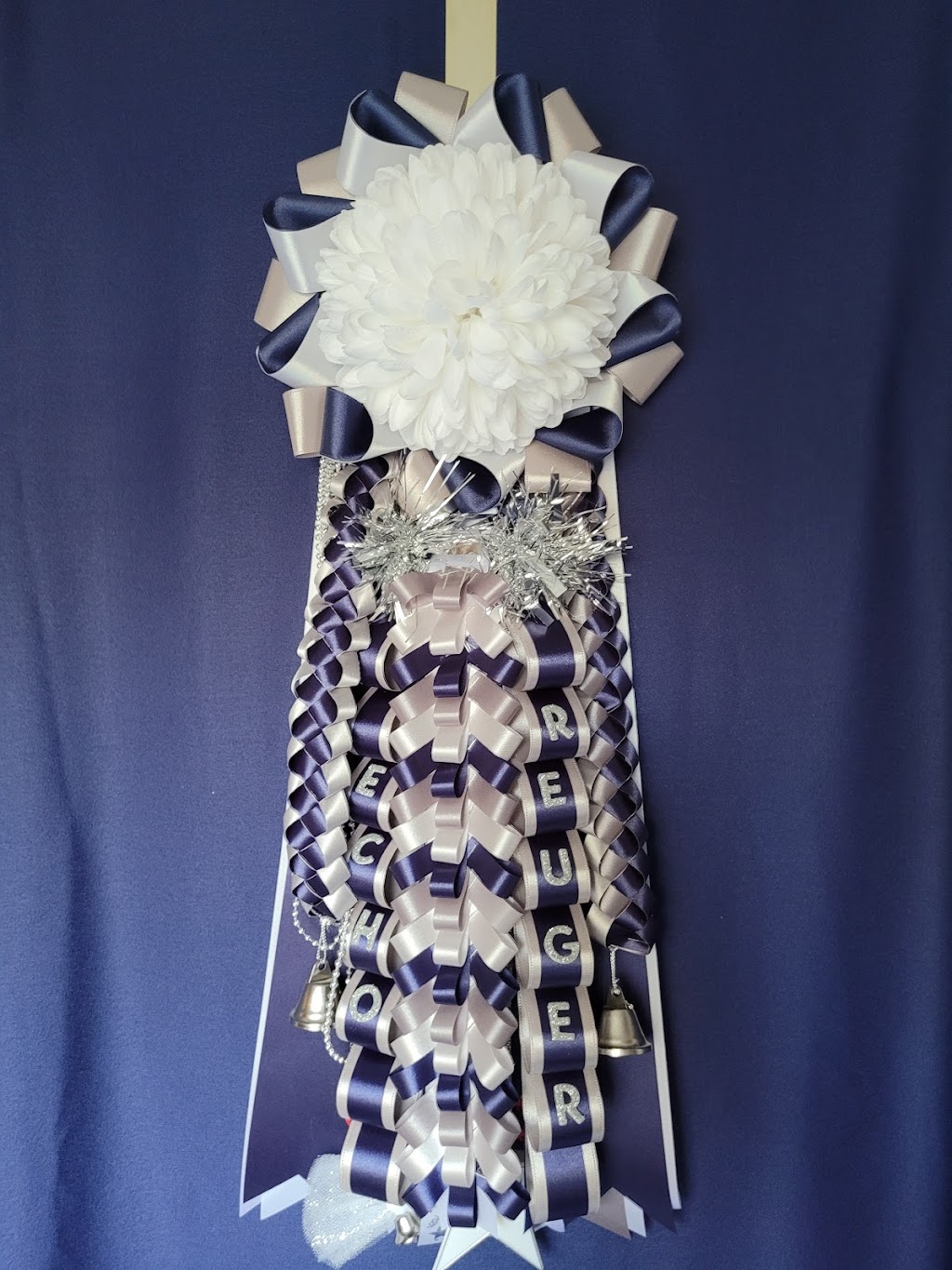 Crazy Cats Mums and Garters | Joy Grace Dr, Haltom City, TX 76137, USA | Phone: (817) 319-7137