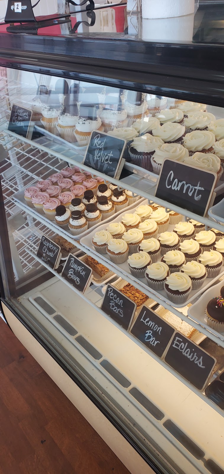 Beverlys Bakery | 3020 N Brea Blvd, Fullerton, CA 92835, USA | Phone: (714) 529-3989