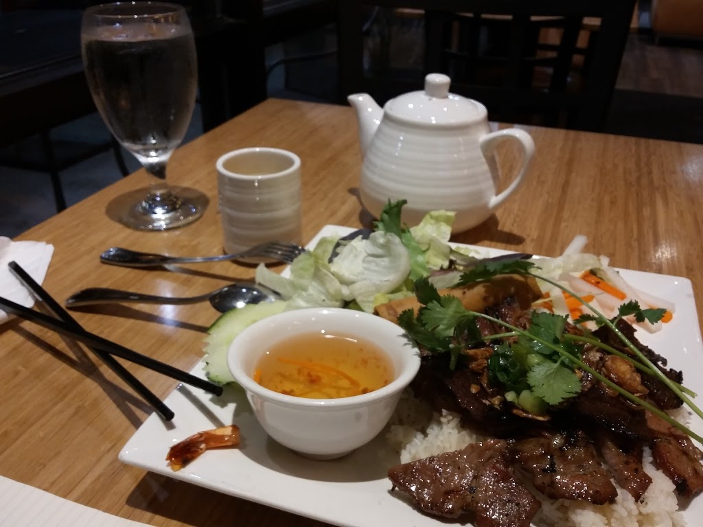 La Sen Vietnamese Grill | 20661 SW Roy Rogers Rd, Sherwood, OR 97140, USA | Phone: (503) 610-1128