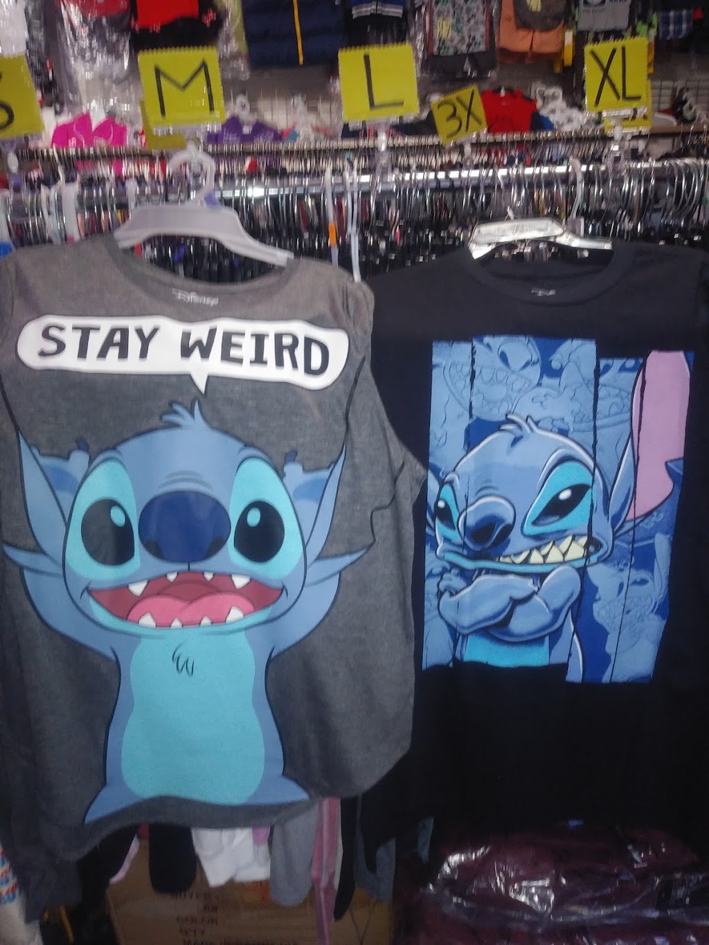 Clothing Store Esperanza | 3601 Whittier Blvd, Los Angeles, CA 90023, USA | Phone: (323) 387-1126