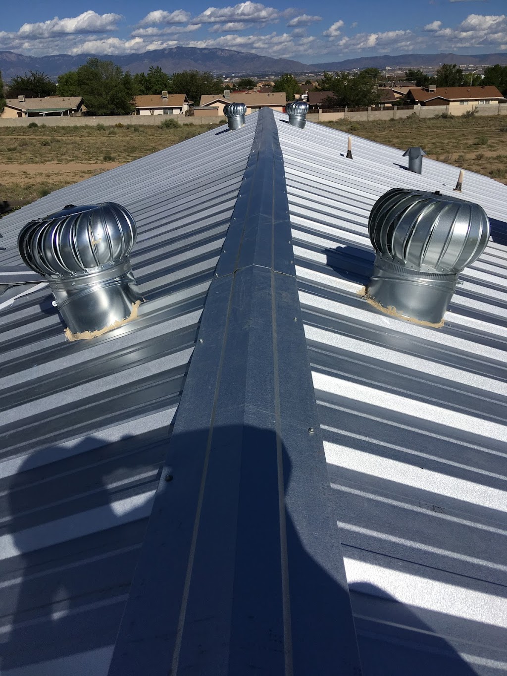 Robles & Sons Roofing | 1814 3rd Ave NW, Rio Rancho, NM 87124, USA | Phone: (505) 587-9508