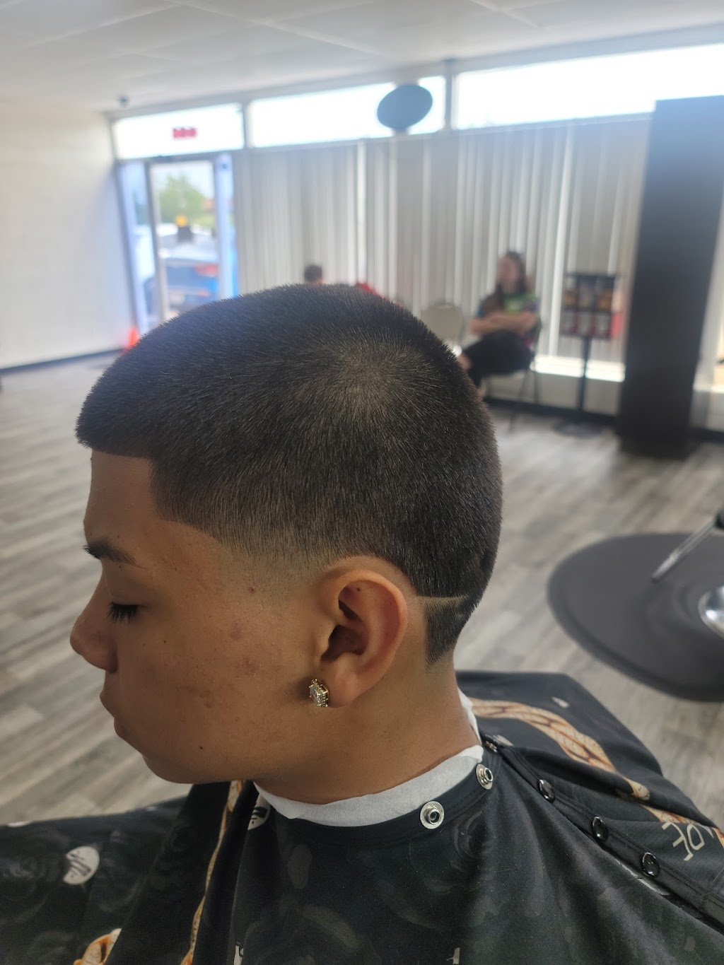 Omars Barbershop | 657 N Wilson Rd, Radcliff, KY 40160, USA | Phone: (270) 317-4245